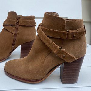 Giani Bini Tan Suede Boots